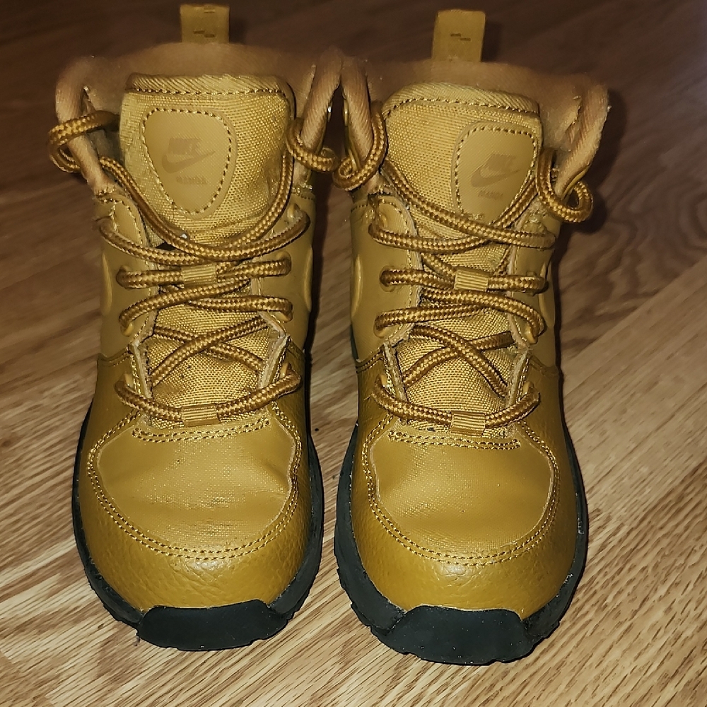 Nike Kids Mustard Boots